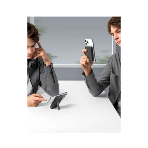 Anker Magnetic Wireless Foldable Power Bank 10000mAh Black - Image 3