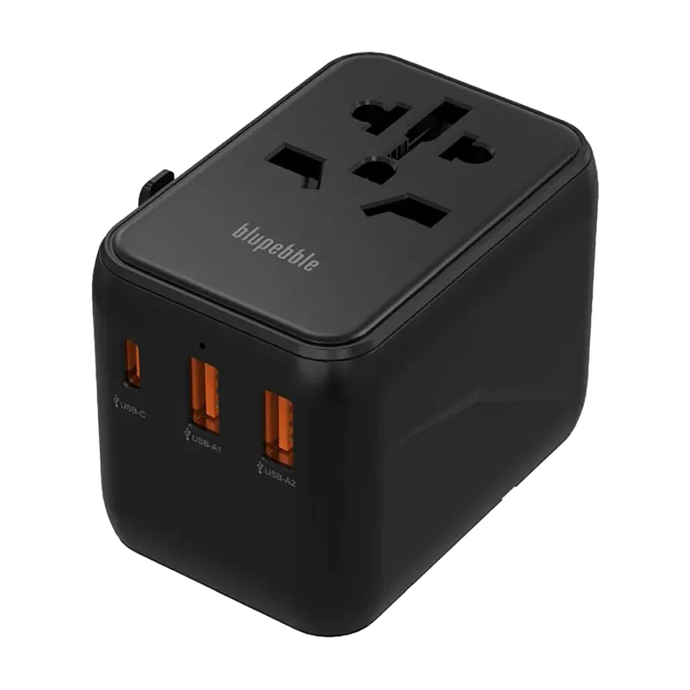 Blupebble Passport 3.1 World Travel Adapter Black