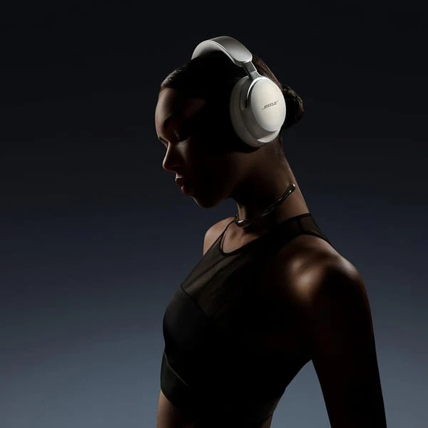 BOSE QUIETCOMFORT ULTRA HEADPHONES, NOISE CANCELLING - DIAMOND EDITION - Image 6
