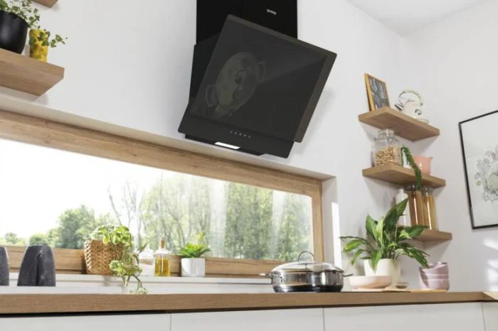 Gorenje Built-In Inclined Chimney Hood, 60cm, Black painted stainless Steel, WHI649EB - Image 3