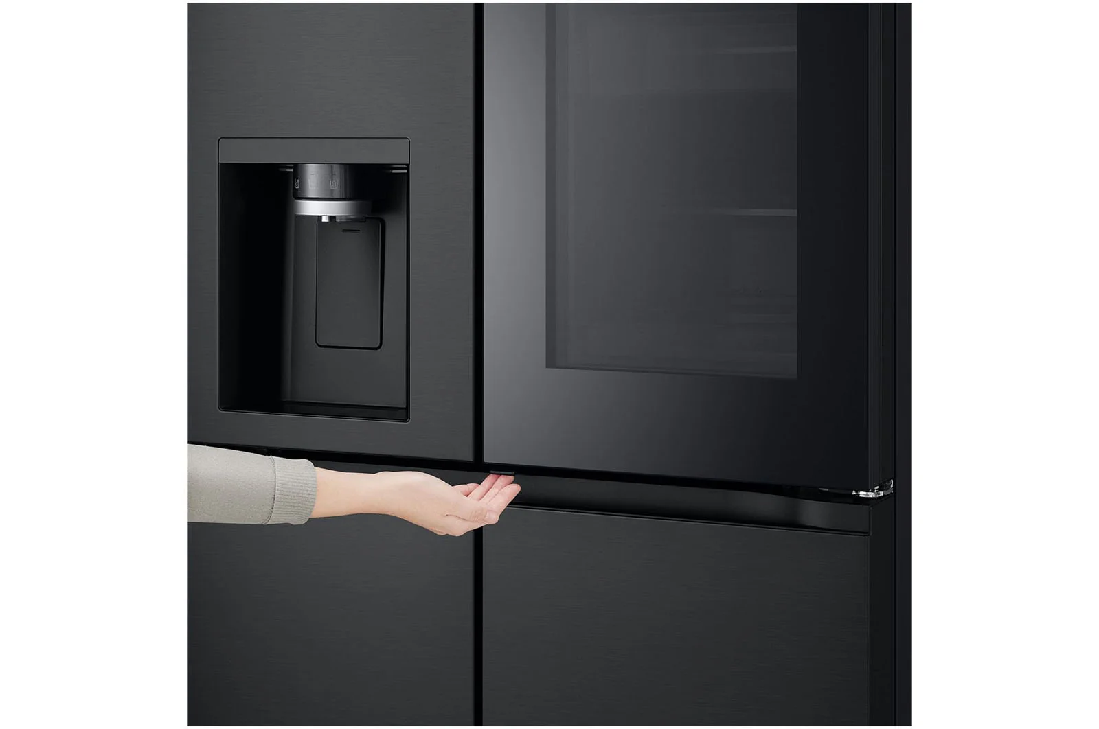 LG French Door Refrigerator with InstaView technology LFX29FFQYB Matte Black 508L - Image 5