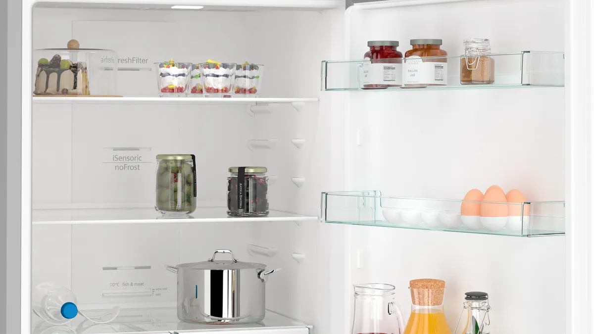 Siemens iQ300 Bottom Freezer Refrigerator, 483 L, Silver Inox, KG55NVLE0M - Image 4