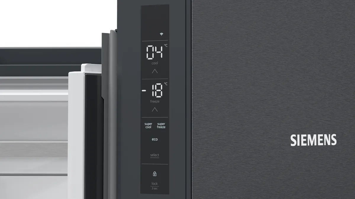 Siemens Home Connect French Door Bottom Freezer Refrigerator, 605 L, Black, KF96NAXEAG - Image 6