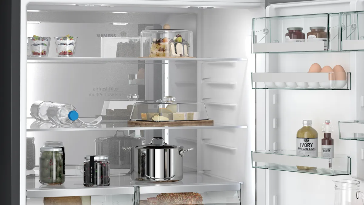 Siemens iQ700 Home connect Bottom Freezer Refrigerator, 682L, Brushed Black, KG86PAXB0M - Image 4