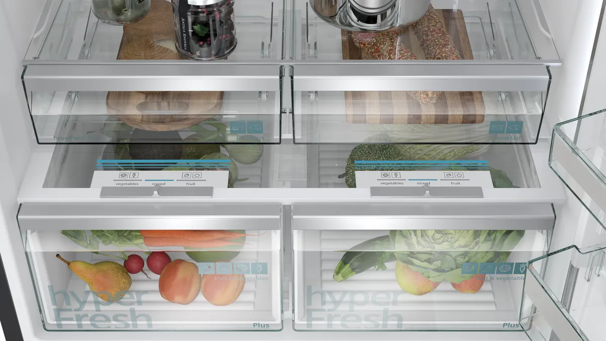 Siemens iQ700 Home connect Bottom Freezer Refrigerator, 682L, Brushed Black, KG86PAXB0M - Image 5