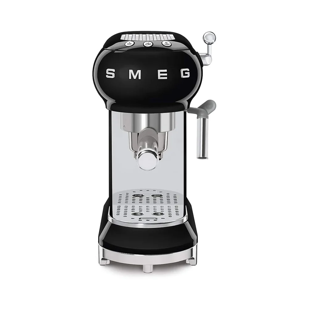 Smeg Traditional Pump Espresso Coffee Machine 1000ml Black - Image 3