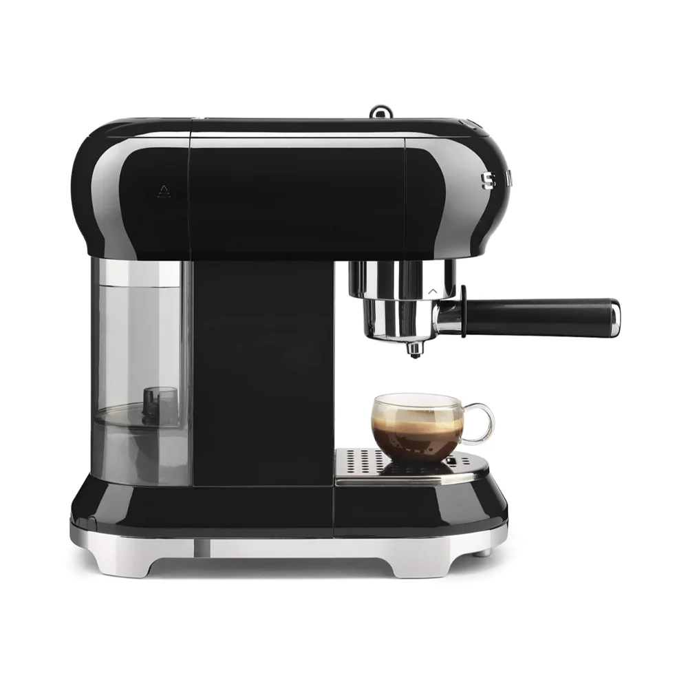 Smeg Traditional Pump Espresso Coffee Machine 1000ml Black - Image 5